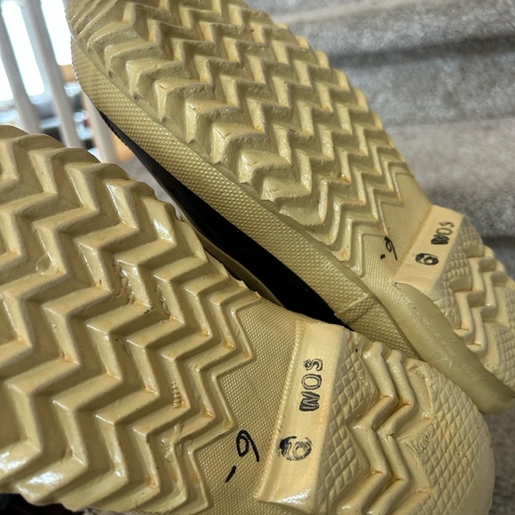 Vintage Sorel Manitou Lace Up Boots. Wool liner with faux fur trim. Y2K. Winter - Picture 10 of 17